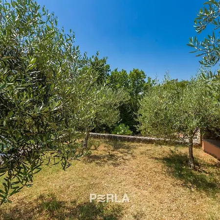 Penzion House Sea View With Pool On Krk Island, Beatiful Vrh (Krk)