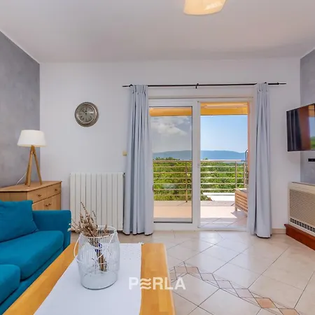 Guest house House Sea View With Pool On Krk Island, Beatiful Vrh (Krk)