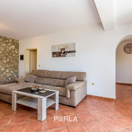 Πανσιόν House Sea View With Pool On Krk Island, Beatiful