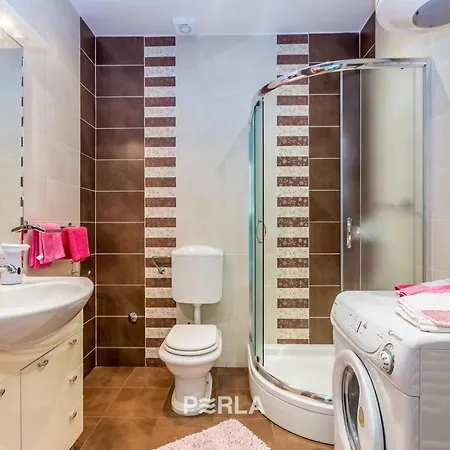 House Sea View With Pool On Krk Island, Beatiful Πανσιόν