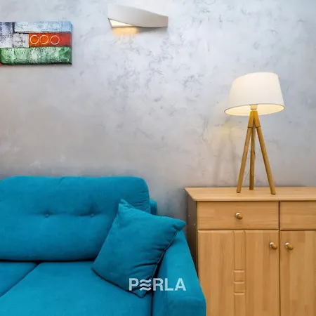 House Sea View With Pool On Krk Island, Beatiful Πανσιόν