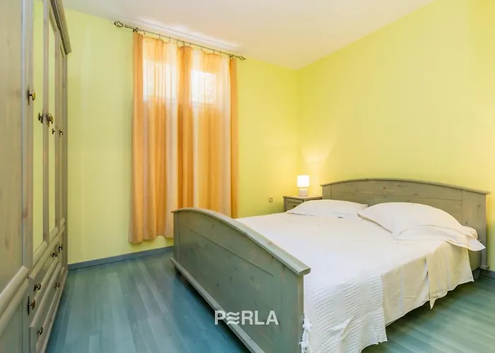 House Sea View With Pool On Krk Island, Beatiful 3* Vrh (Krk)