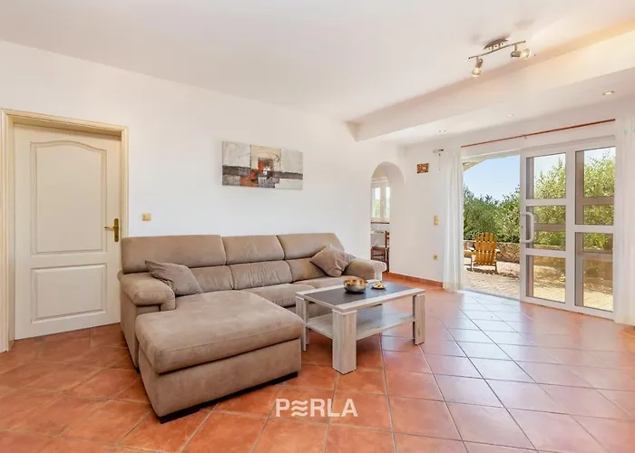House Sea View With Pool On Krk Island, Beatiful Gasthuis 3*