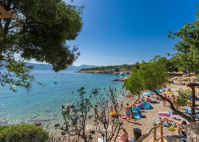 House Sea View With Pool On Krk Island, Beatiful Gasthuis