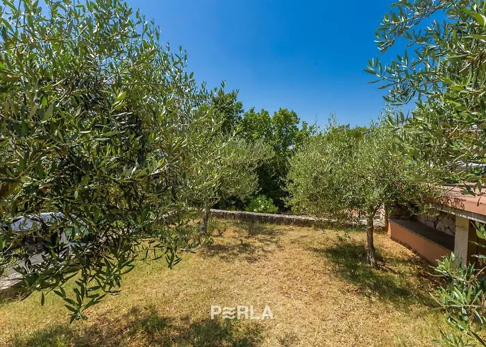 Gasthuis House Sea View With Pool On Krk Island, Beatiful Vrh (Krk)