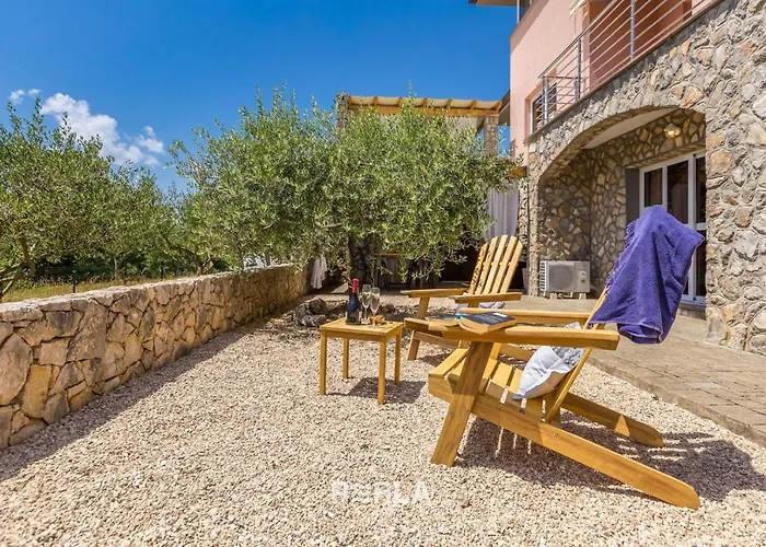 Gasthuis House Sea View With Pool On Krk Island, Beatiful Vrh (Krk)