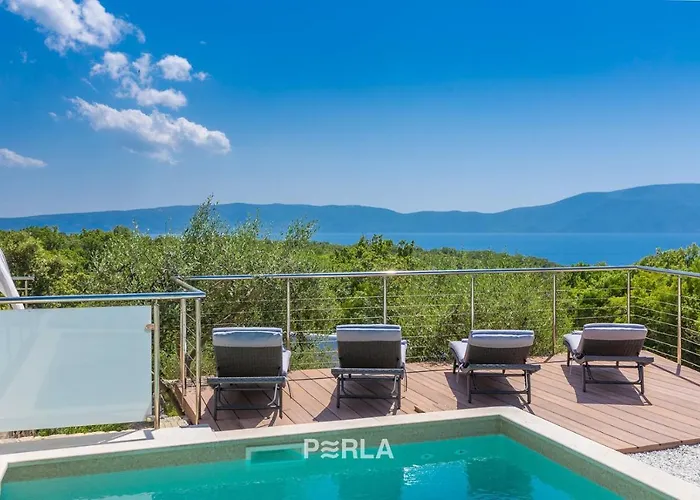 House Sea View With Pool On Krk Island, Beatiful Gasthuis Vrh (Krk)