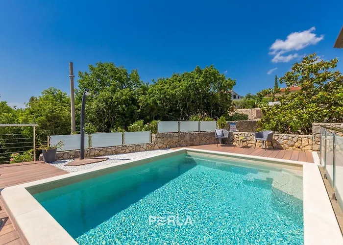 House Sea View With Pool On Krk Island, Beatiful Gasthuis